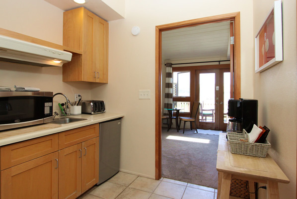 kitchenette hearts desire room