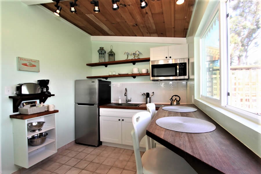 motel inverness in point reyes national seashore room two kitchen with view